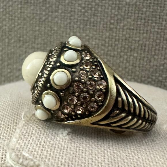 Heidi Daus Champagne Crystals Cream Cabachons Gold Tone Statement Ring- 10 - Picture 4 of 7